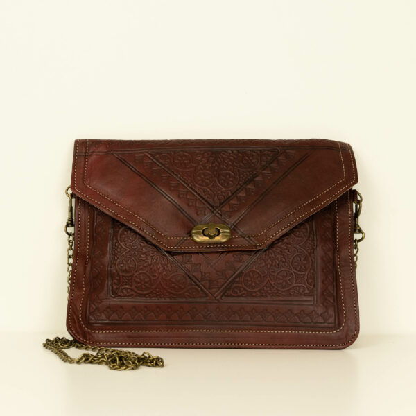 pochette en cuir bordeaux "zohra"!