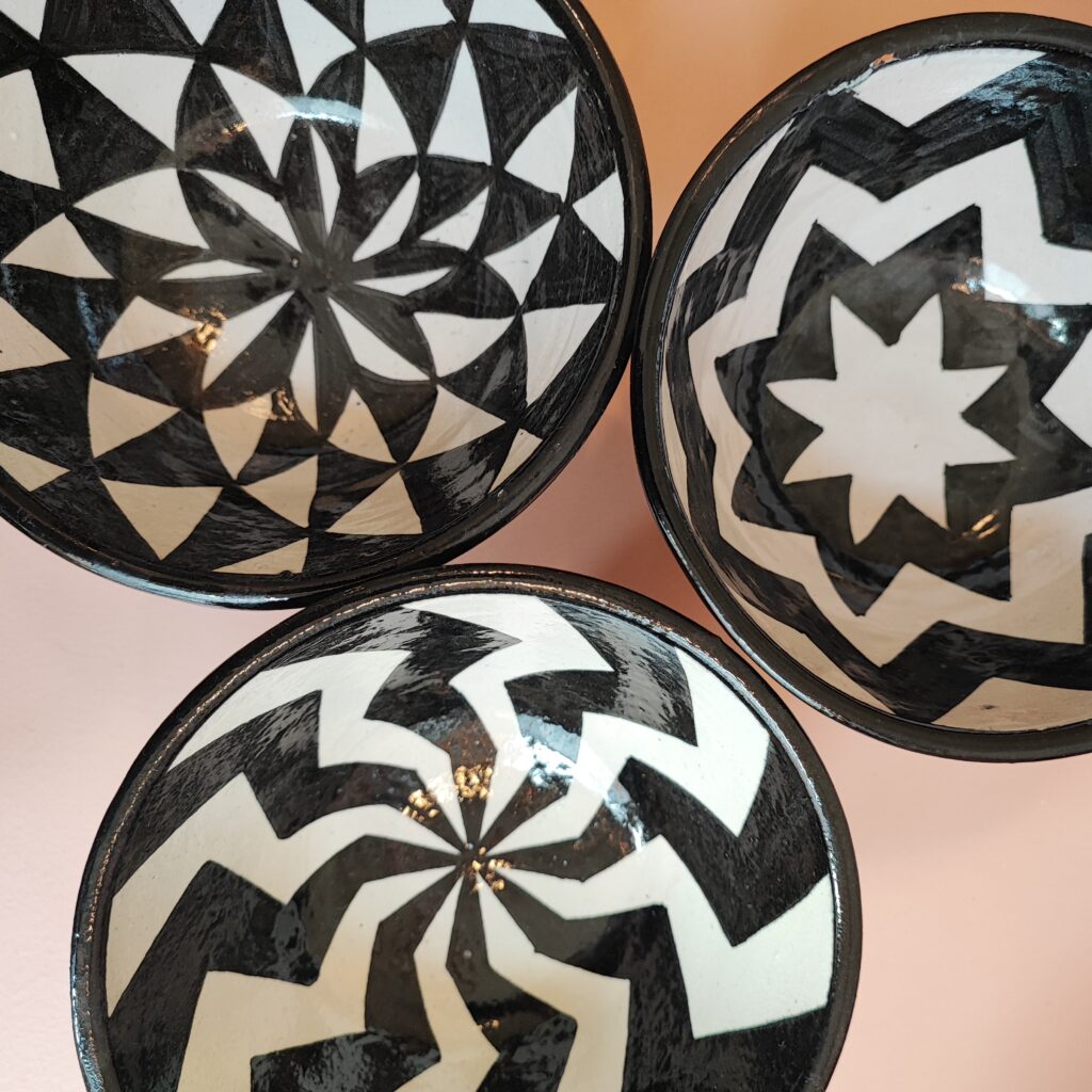 jolis bols en céramique motifs noir et blanc fez