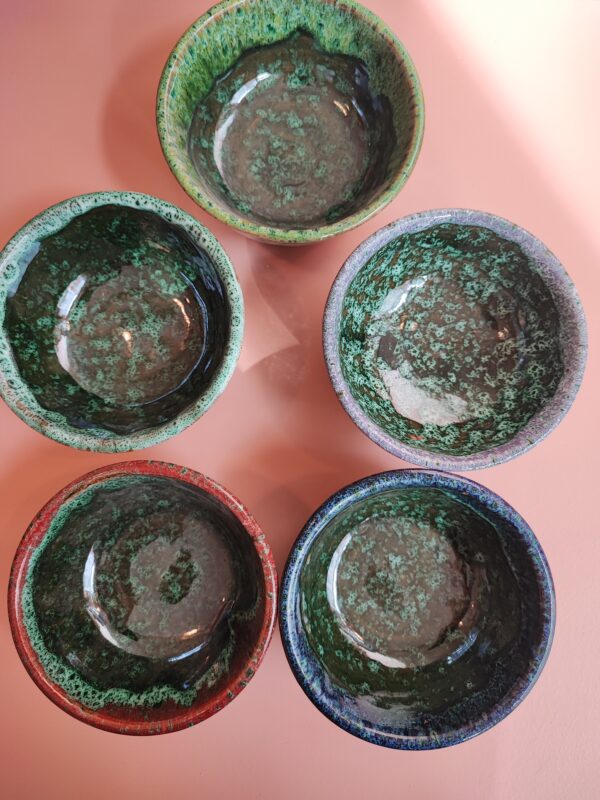 jolis bols en céramique trois couleurs